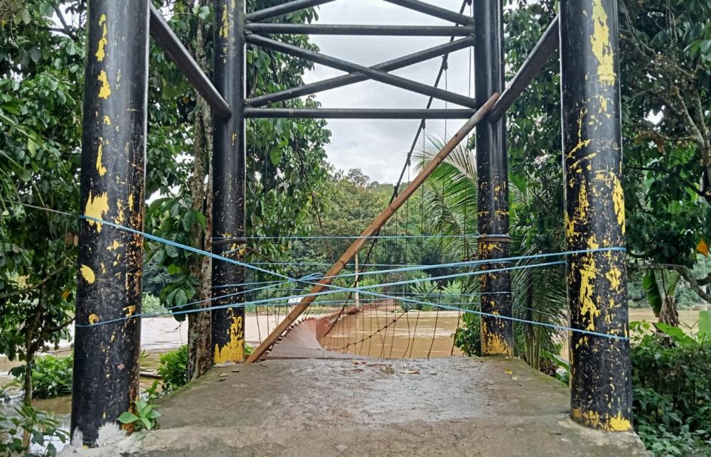 Akses Terputus, Warga Desa Karang Agung Desak Perbaikan Jembatan Gantung Rusak Pascabanjir 2024