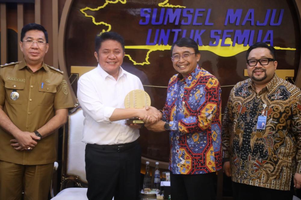 Audiensi Dirut Baru Pusri, Gubernur Herman Deru Tekankan Pentingnya Distribusi Pupuk untuk Pertanian Sumsel
