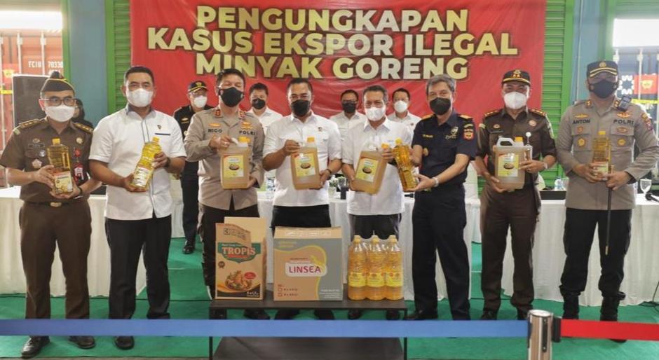 Bareskrim Gagalkan Ekspor 8 Kontainer Minyak Goreng ke Timor Leste