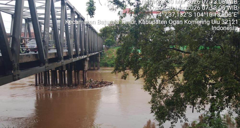 Debit Sungai Ogan Naik 134 Cm, Status Waspada Ditetapkan: BPBD OKU Imbau Warga Siaga Banjir