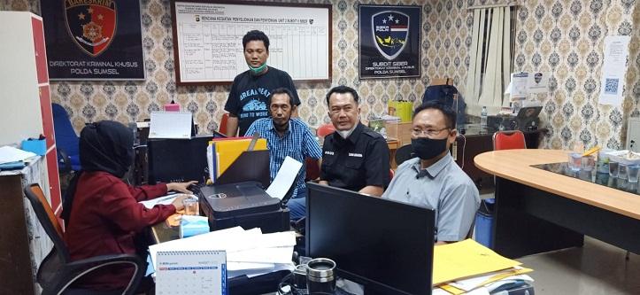 Diancam Disiram Cuka Para Terkait Pemberitaan Korupsi Masjid Sriwijaya, Pemred SN Lapor ke Polda Sumsel