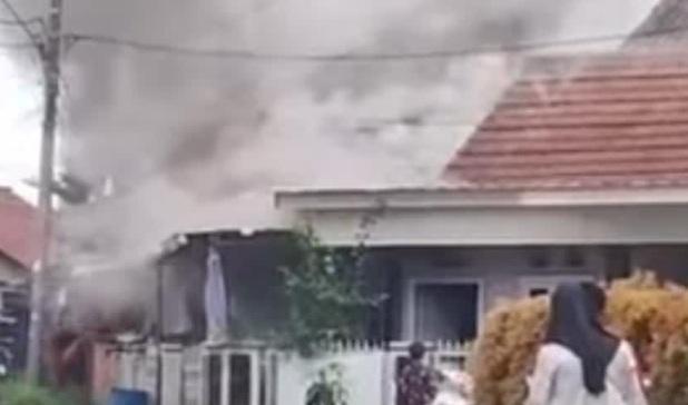 Ditinggal Jemput Anak, Rumah Warga di Tanjung Enim Hangus Terbakar, Kerugian Capai Ratusan Juta Rupiah