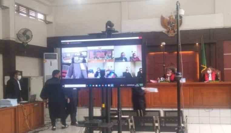 Dodi Reza Alex Dituntut 10 Tahun dan 7 Bulan Penjara