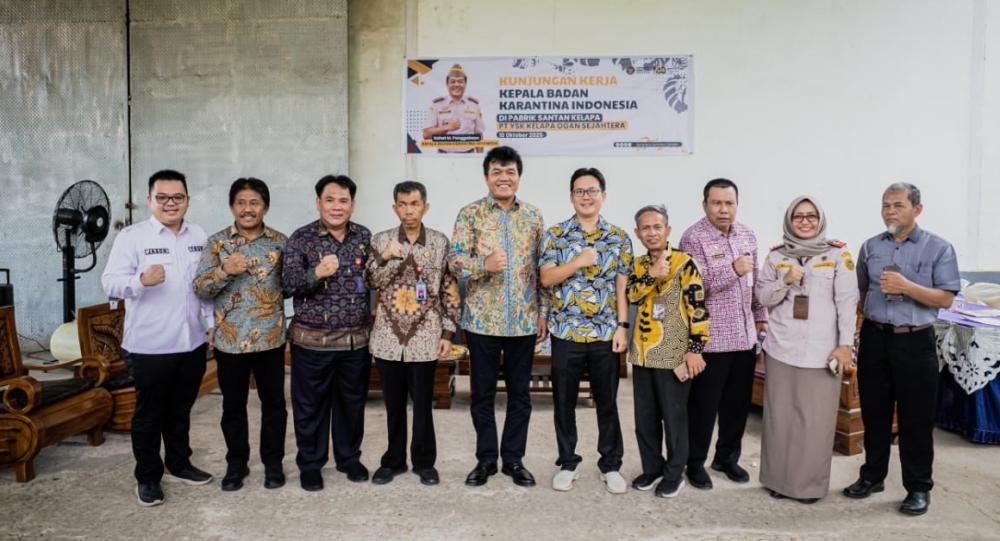 Dorong Hilirisasi Serta Pastikan Kesehatan dan Keamanan Produk, Kepala Badan Karantina Tinjau Pabrik Santan di Ogan Ilir 