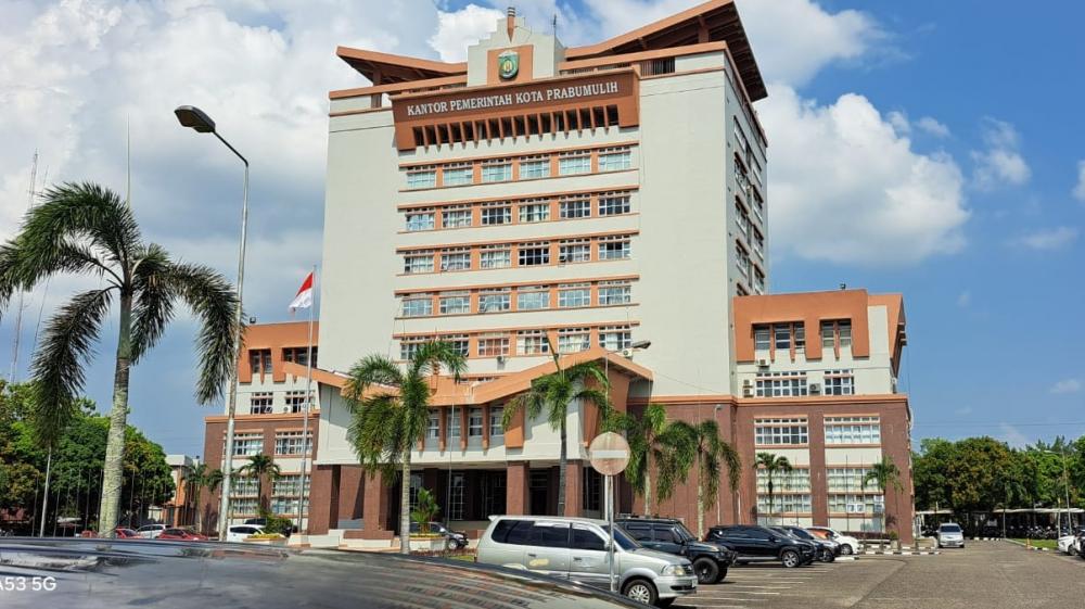 Dua Lift Pemkot Prabumulih Rusak, ASN Terpaksa Antre, Bagian Umum Pastikan Segera Diperbaiki