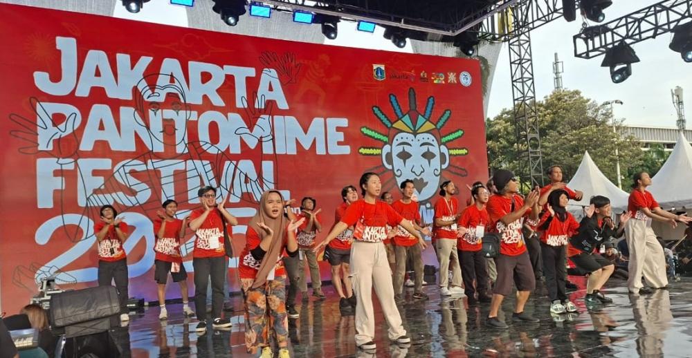 Dua Pantomimer Palembang Meriahkan JakMime Fest 2025, Tampil Memukau dan Jadi Sumber Inspirasi di Kota Tua Jakarta