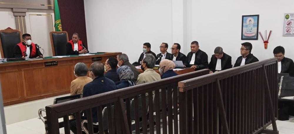 Dugaan Korupsi Mantan Pejabat BRI: Sidang Ditunda Karena 1 Terdakwa Sakit, 7 Terdakwa Masih Tak Ditahan