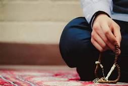 Dzikir : Penghapus Dosa Walau Sebanyak Buih di Lautan