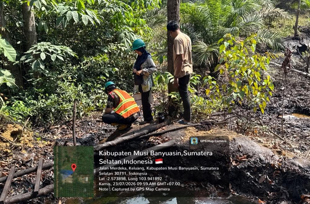 Gerebek Penyulingan Minyak Ilegal di Keluang, Polres Muba Sita 50 Ribu Liter Minyak dan Hasil Olahan