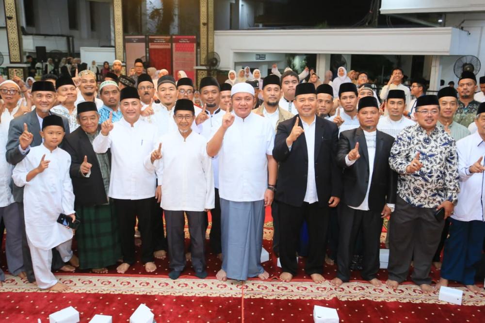 Gubernur Herman Deru Ajak Alumni Gontor Perkuat Peran Majukan Pendidikan di Sumsel