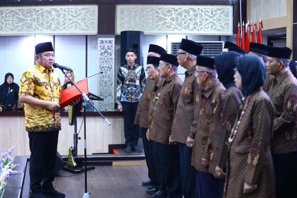 Gubernur Herman Deru Dorong Lansia Tetap Berdaya, Kukuhkan Kepengurusan LLI Sumsel