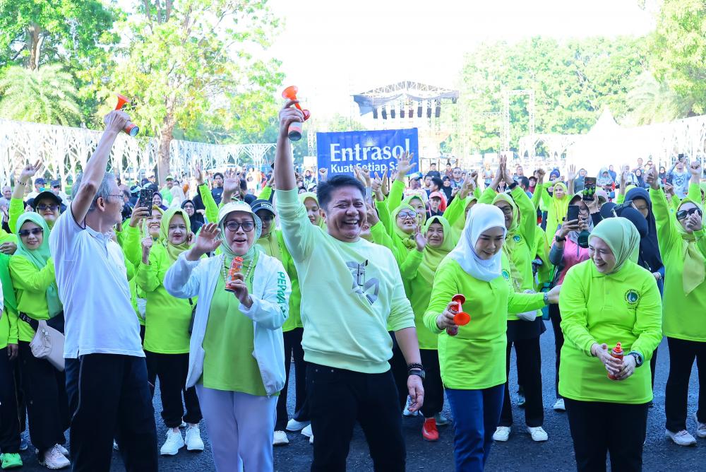 Gubernur Herman Deru Dorong Senam Osteoporosis Jadi Gerakan Massal demi Generasi Sumsel yang Lebih Sehat