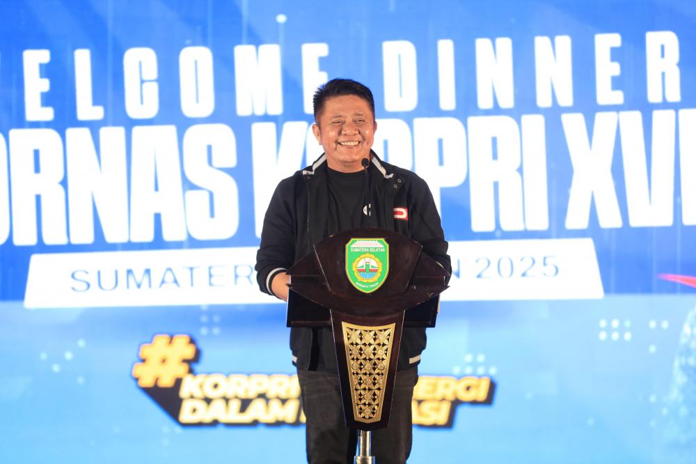 Gubernur Herman Deru Jamu Hangat Kontingen Pornas KORPRI 2025 dengan Kearifan Lokal Sumsel