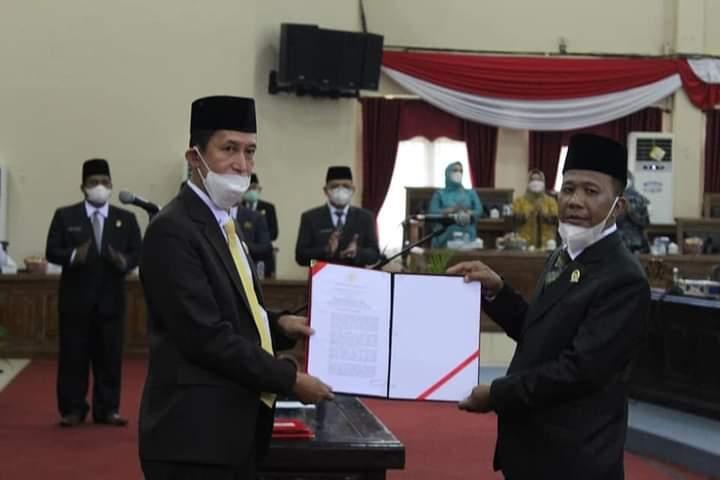 H Nurhan Resmi Menjadi Anggota DPRD Banyuasin