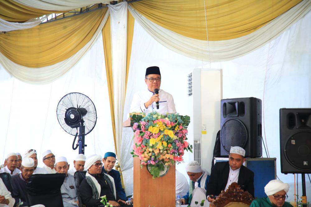 Hadiri Haul Akbar KH Ali Umar Thoyib, Wagub Sumsel Cik Ujang Tegaskan Komitmen Pemprov Dukung Pendidikan dan Dakwah Islam