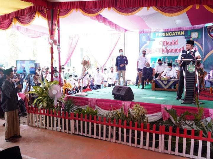 Hadiri Pengajian Akbar di OKU Timur, Gubernur Herman Deru Disambut Ribuan Muslimat NU