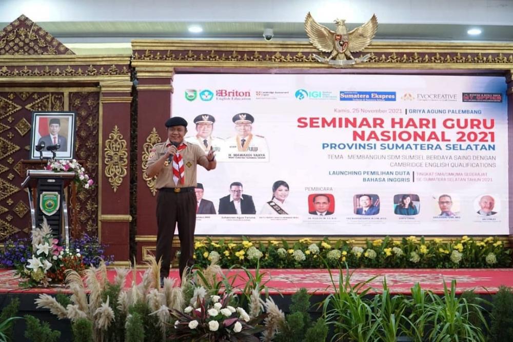 Herman Deru: Kita Jangan Lupakan Jasa Para Guru