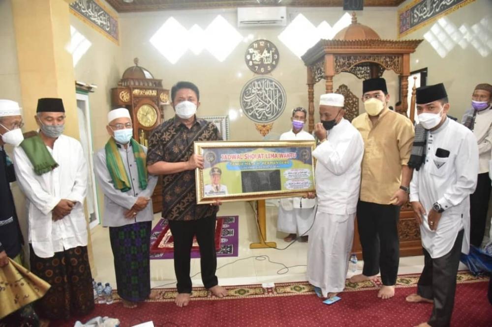 Jelang Nataru, Herman Deru Ingatkan Masyarakat Sumsel Jangan Kendor Patuhi Prokes