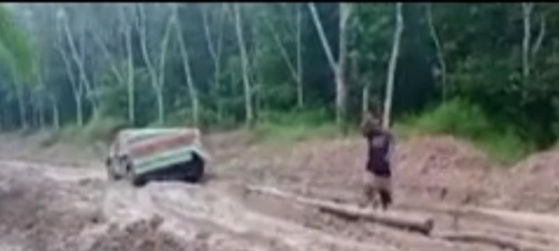 Kerusakan Jalan Viral di Medsos, Pemkab OKI Jujur Akui Anggaran Terbatas