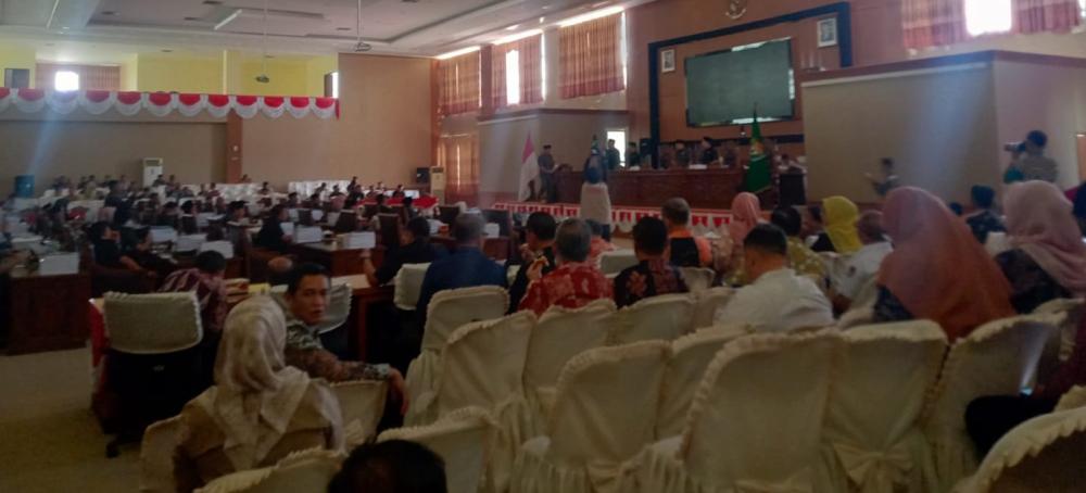 Listrik Padam Saat Paripurna DPRD Muara Enim, Bupati Edison: Menjadi Koreksi ke Depan
