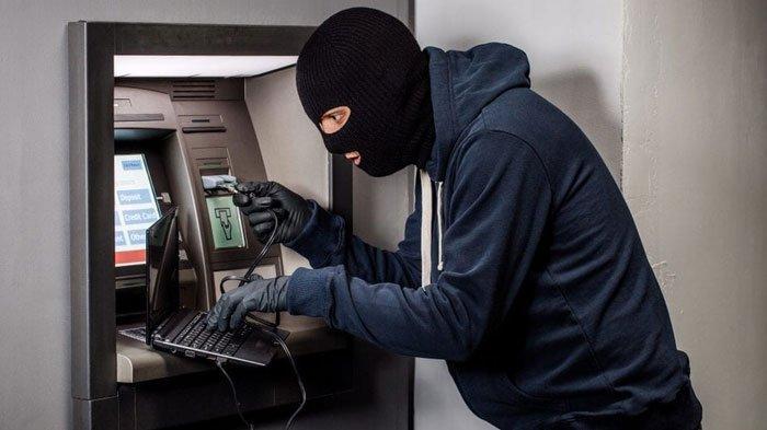 Maling Kuras Uang dari 2 Unit Mesin ATM Bank Mandiri
