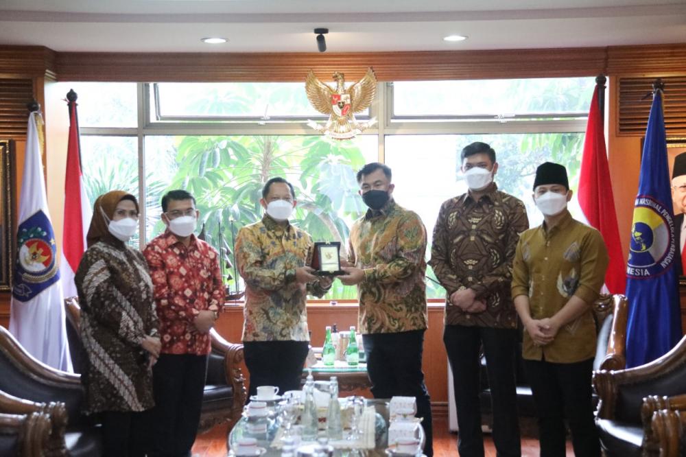 Mendagri Secara Khusus Panggil Bupati Muratara
