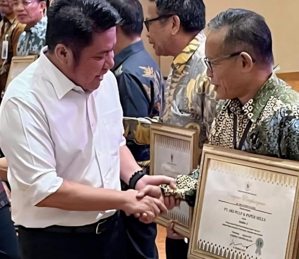 PT OKI Pulp & Paper Mills Raih Juara 1 Paritrana Award Sumsel 2024, Diganjar Penghargaan Langsung oleh Gubernur Herman Deru