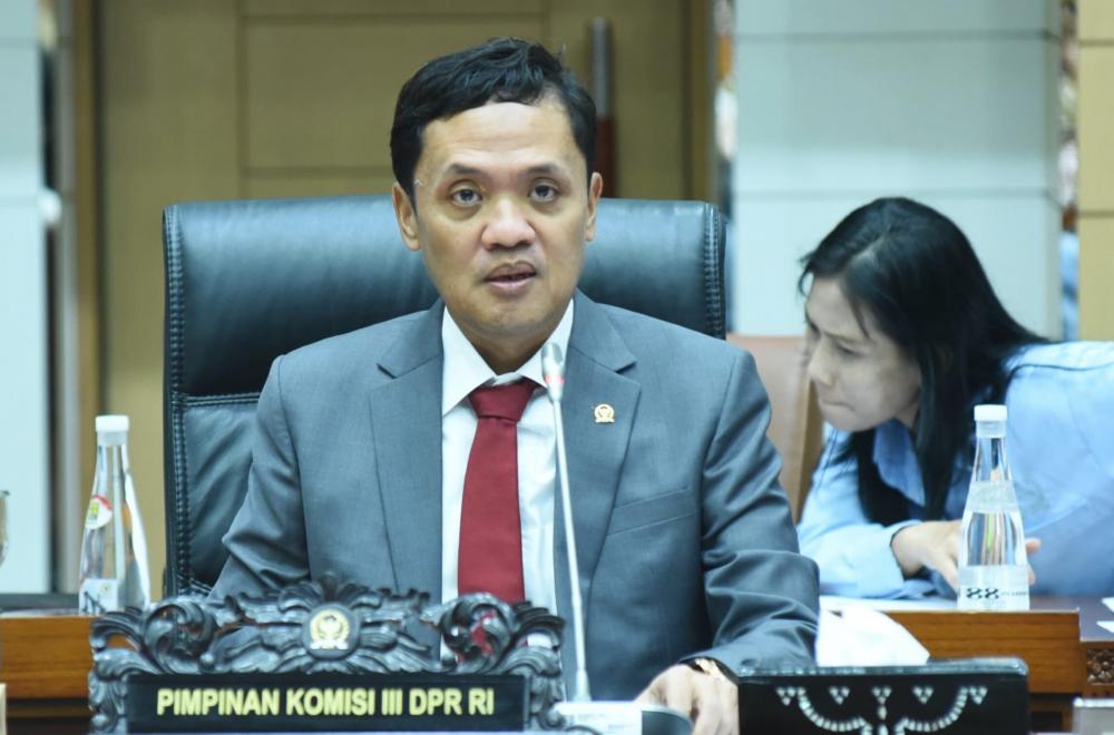 Panja Revisi RUU KUHAP Dipimpin Ketua Komisi III DPR RI: Rapat Terbuka untuk Publik, Dimulai Bahas DIM