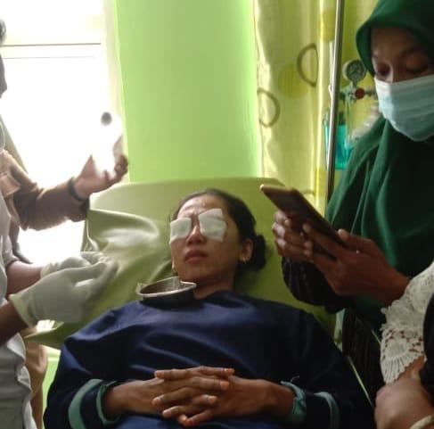 Parah! Muka Guru TK di OKU Timur Disiram Cuka Para