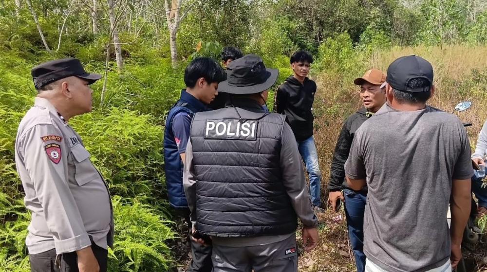 Penemuan Mayat Lansia di Kebun Karet Gegerkan Warga Gelumbang, Polisi Selidiki Penyebab Kematian