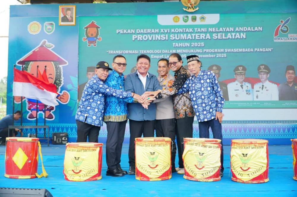 Pertahankan Status Lumbung Pangan Nasional, Herman Deru Puji Peran Petani pada Pembukaan PEDA KTNA