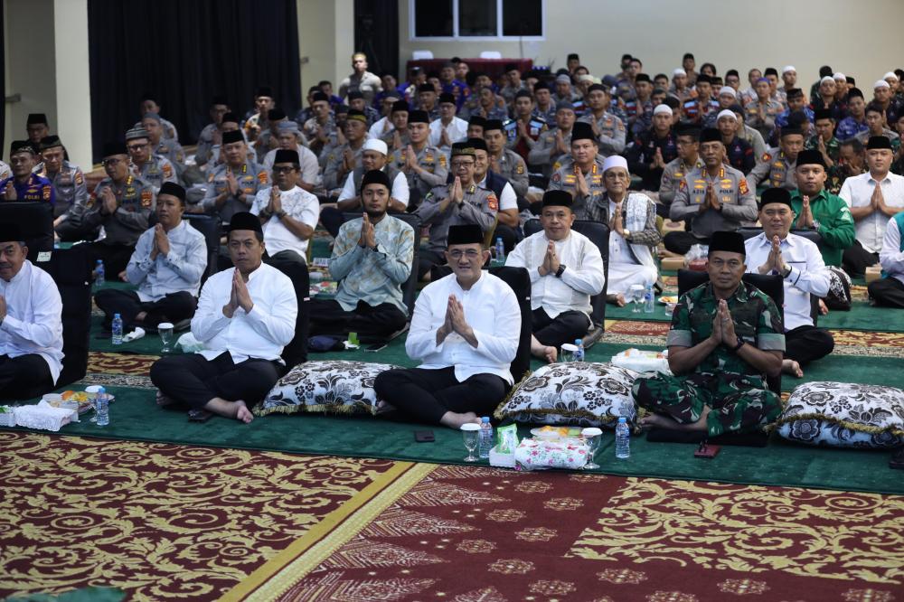 Polda Sumsel Gelar Maulid Nabi, Sekda Edward Candra Tekankan Harmoni dan Persatuan