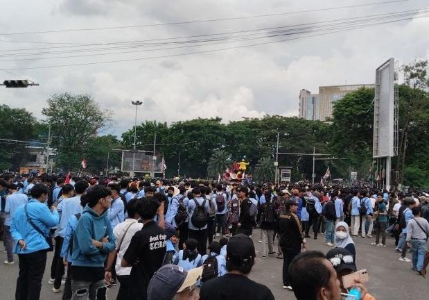 Polisi Ringkus Dua Penyusup di Aksi Mahasiswa, Kapolrestabes Palembang: Bukan Bagian dari Mahasiswa