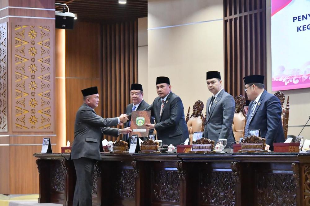 Rapat Paripurna XXXVIII DPRD Prov. Sumsel tentang Penyampaian Laporan Hasil Pelaksanaan Kegiatan Reses Pimpinan dan Anggota DPRD Provinsi Sumatera Sel