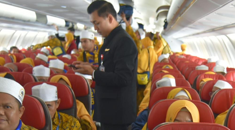 Ribuan Jamaah Sumsel Terancam Gagal Berangkat Umrah Juni 2026 Akibat Lonjakan Harga Tiket Pesawat