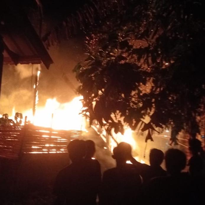 Rumah Pekerja Serabutan di Muara Enim Ludes Terbakar, Api Diduga Berasal dari Pembakaran Karpet Telur untuk Usir Nyamuk
