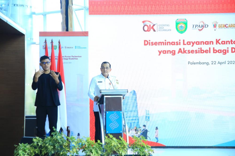 Sekda Sumsel Edward Candra Tinjau Langsung Layanan Bank Sumsel Babel untuk Disabilitas