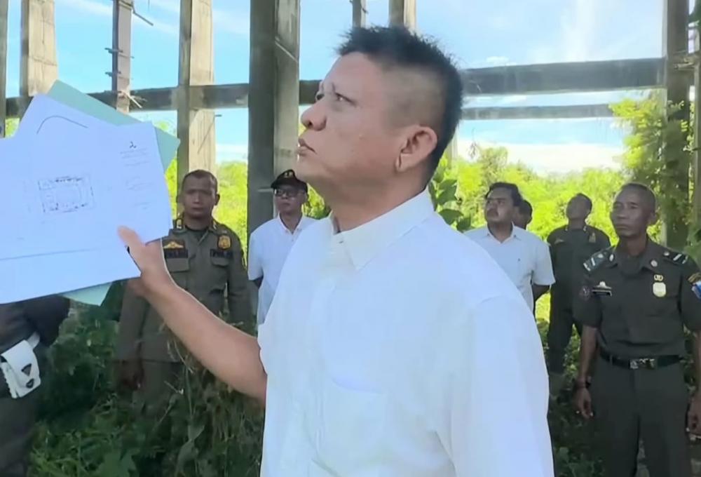 Sempat Diisukan Mangkrak, Bupati Enos Pastikan Pembangunan GOR Martapura Dilanjutkan Lewat APBD dan Bantuan Pemprov