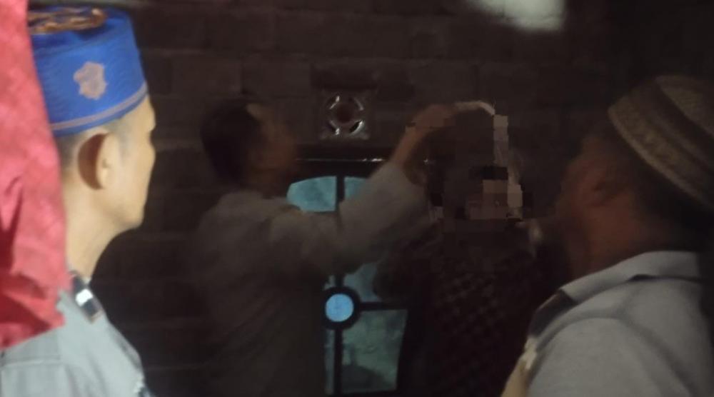 Sempat Suruh Adik Keluar, Lio Ditemukan Tewas Gantung Diri di Rumahnya, Warga Ulak Kembahang Berduka