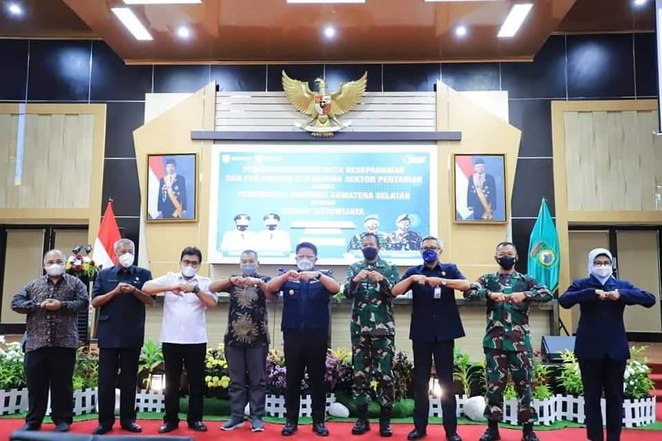 Tingkatkan Produksi Pangan, Pemprov Sumsel dan Kodam II/Swj Teken MoU 