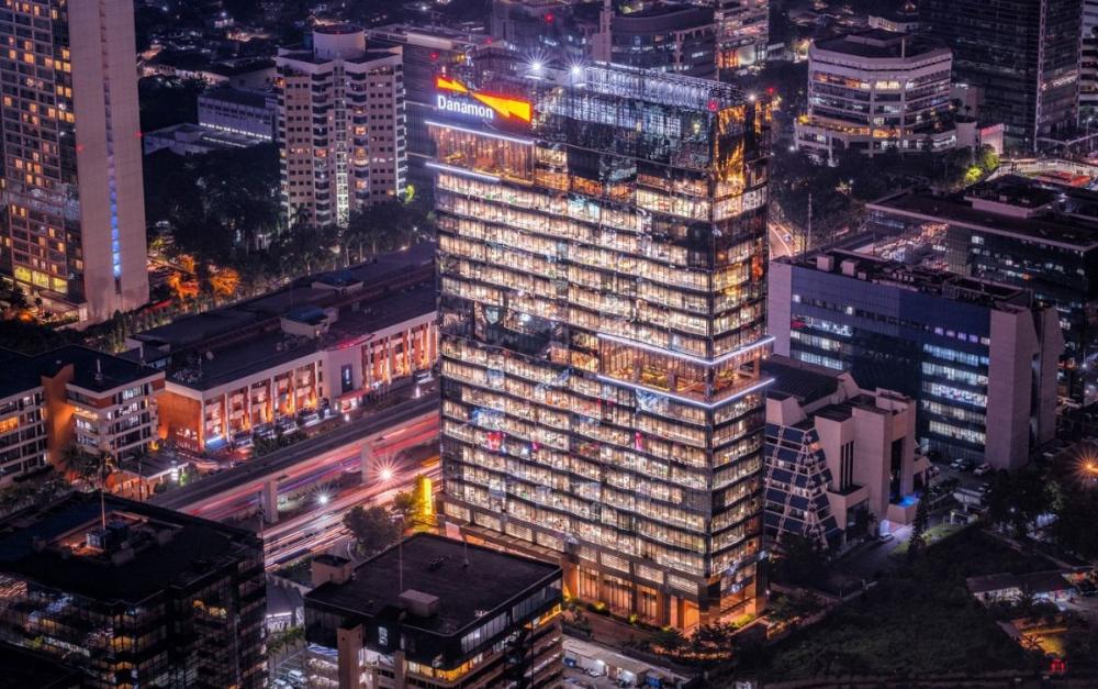 Tumbuh Bersama Maju Bersama Simbol Kolaborasi Danamon dan Mitra Strategis Untuk Memberikan Solusi Finansial