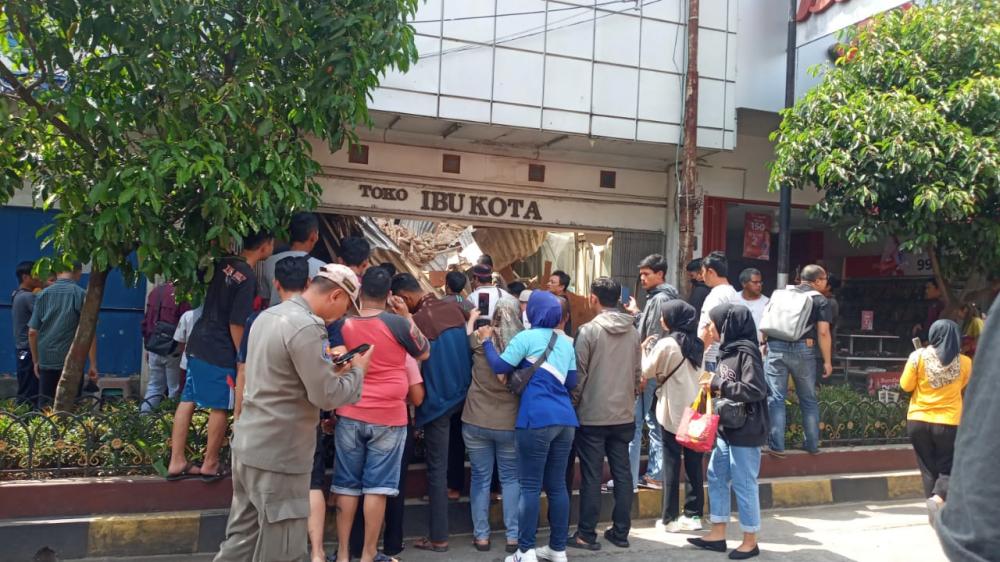 Update : 14 Orang Tewas dan 17 Luka Akibat Gempa