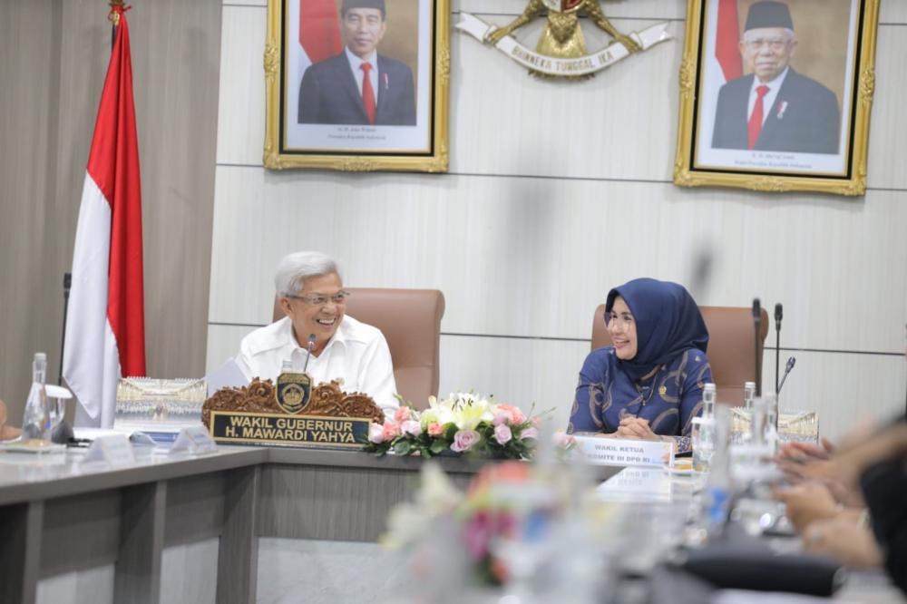 Wagub Mawardi Yahya Terima Kunker Komite III DPD RI dalam Penyelenggaraan Ibadah Haji