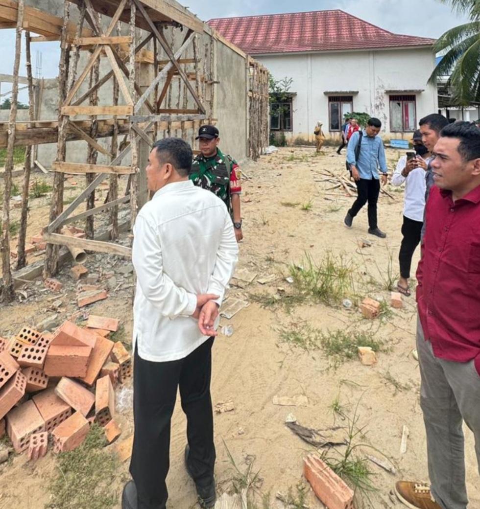 Wakil Ketua DPRD Sumsel Tinjau Progres Pembangunan Koperasi Merah Putih di Desa Sembadak Ogan Ilir