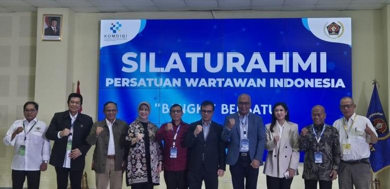 Wamen Komdigi Buka Kongres Persatuan PWI 2025: Tegaskan Aspirasi Anggota dan Pentingnya Kebersamaan