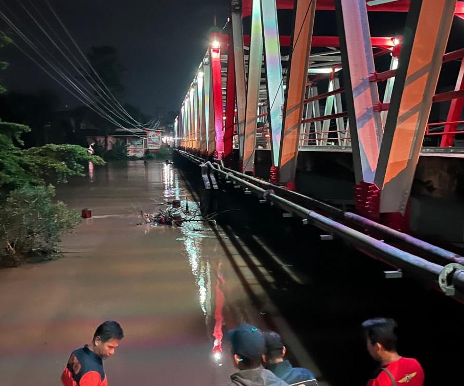 Waspada Bencana Musim Pancaroba, BPBD OKU Ingatkan Potensi Banjir dan Tanah Longsor