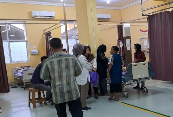 7 Warga Muara Enim Tersambar Petir Saat Berteduh di Pondok Kebun Sawit, Satu Meninggal Dunia di Tengah Cuaca Ekstrem