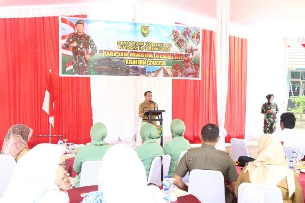 Atasi Stunting, Pj Gubernur Sumsel Fatoni Kunjungi Dapur Masuk Sekolah