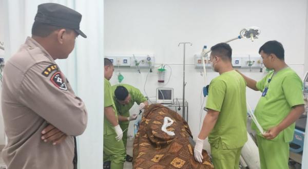 Ditabrak Kereta Babaranjang di Perlintasan Rel Baturaja Timur, Ibu Rumah Tangga di OKU Meninggal Dunia