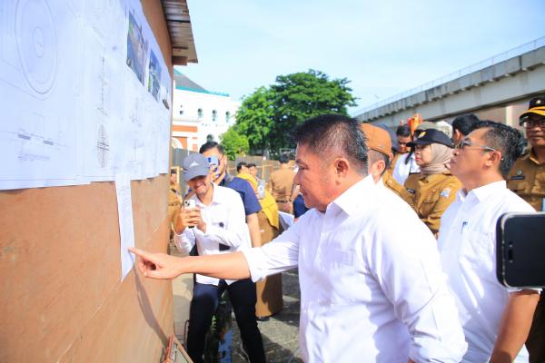Dua Dekade Tanpa Rehabilitasi, Herman Deru Dorong Percepatan Penataan Benteng Kuto Besak Melalui Program BKBK Gubernur